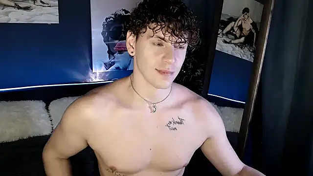 TylerGibson online show from July 2026 07:17:01 PM