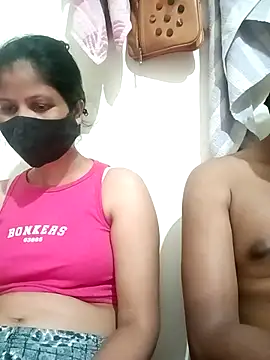 Prajakta123 online show from April 2026 05:11:01 PM