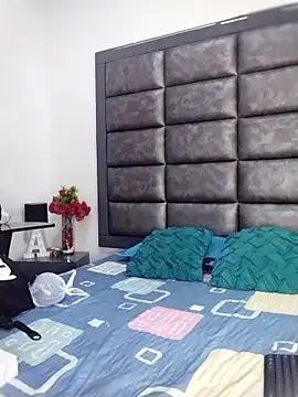 Catalinna 03 online show from February 2026 12:21:01 PM