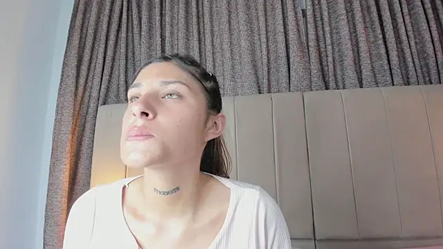 Snapshot of valery_gv chatting on February 2026 12:03:01 PM valery gv online show from February 2026 12:03:01 PM