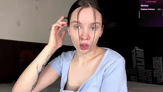 Pickme Vibe online show from February 2026 03:11:02 PM