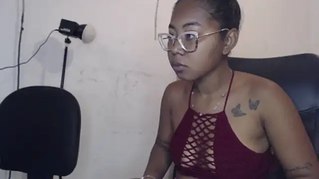 Snapshot of girl_sexy27 chatting on February 2026 08:38:01 PM girl sexy27 online show from February 2026 08:38:01 PM