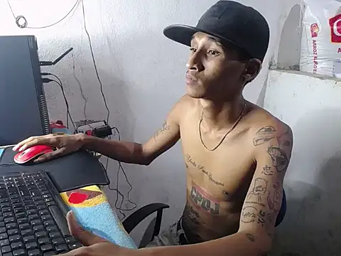 Snapshot of master_tattoo chatting on February 2026 12:48:02 AM master tattoo online show from February 2026 12:48:02 AM