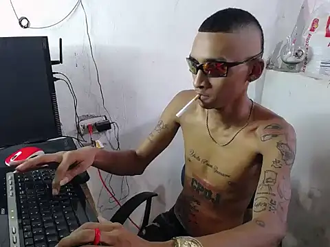 Snapshot of master_tattoo chatting on February 2026 10:02:02 PM master tattoo online show from February 2026 10:02:02 PM