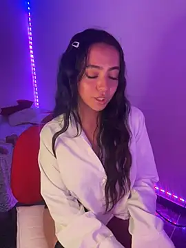 laraa rous online show from February 2026 11:38:01 PM