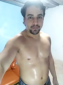 Snapshot of AxelWhitte chatting on February 2026 06:23:02 PM AxelWhitte online show from February 2026 06:23:02 PM