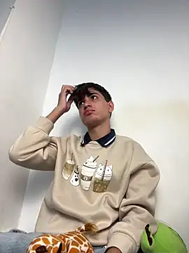 Snapshot of Naim_TheKing chatting on January 2026 03:50:01 PM Naim TheKing online show from January 2026 03:50:01 PM