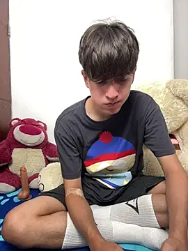 Snapshot of Naim_TheKing chatting on February 2026 01:28:01 AM Naim TheKing online show from February 2026 01:28:01 AM