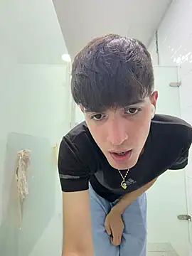 Naim TheKing online show from April 2026 10:07:02 PM