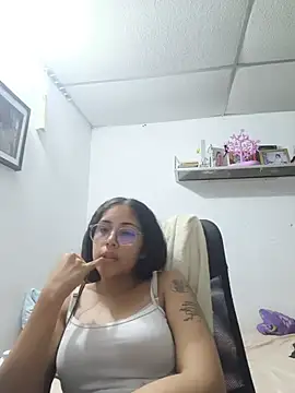 cristal adams11 online show from July 2026 03:22:01 AM
