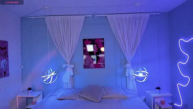 naomi campell online show from April 2026 07:36:01 PM