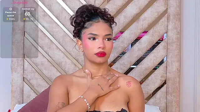 Scarlett-Banner online show from May 2026 01:50:01 PM