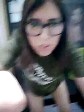 Snapshot of Eide-26 chatting on February 2026 05:06:01 AM Eide-26 online show from February 2026 05:06:01 AM