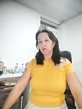 Snapshot of RosseLaure chatting on August 2026 01:16:02 AM RosseLaure online show from August 2026 01:16:02 AM