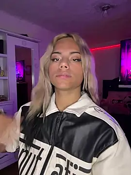 Snapshot of andyy_x chatting on February 2026 04:53:02 AM andyy x online show from February 2026 04:53:02 AM