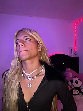 Snapshot of andyy_x chatting on March 2026 08:17:01 PM andyy x online show from March 2026 08:17:01 PM