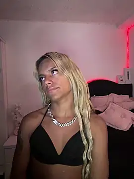 Snapshot of andyy_x chatting on April 2026 05:56:02 AM andyy x online show from April 2026 05:56:02 AM