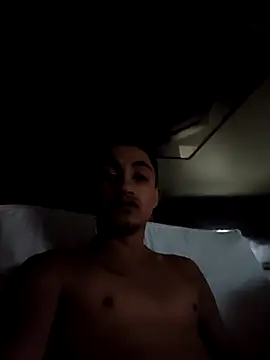 moreno22xx online show from February 2026 12:47:02 PM