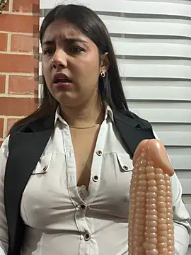 A-uroora online show from March 2026 10:42:01 AM