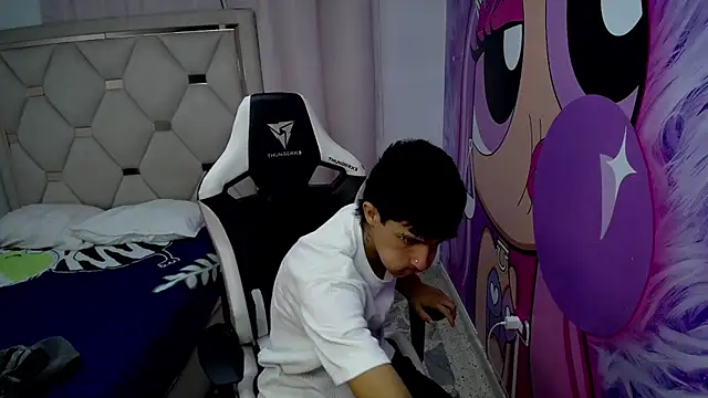 Snapshot of Akyra_latinn chatting on February 2026 01:27:01 PM Akyra latinn online show from February 2026 01:27:01 PM