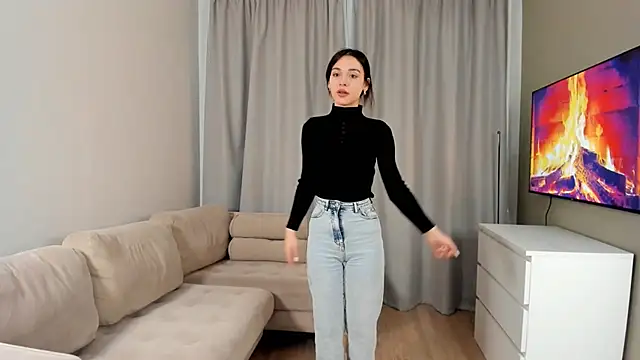 Snapshot of TreasaCrebs chatting on February 2026 06:06:02 PM TreasaCrebs online show from February 2026 06:06:02 PM