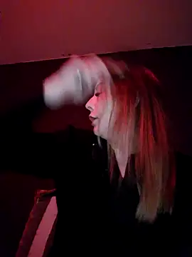 dewimp1 online show from February 2026 08:01:01 PM