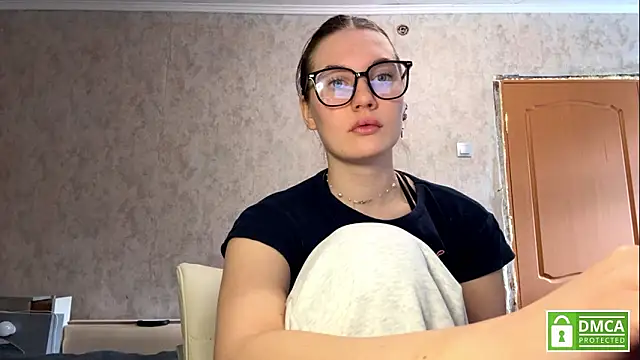 Jolievic online show from March 2026 10:12:02 AM