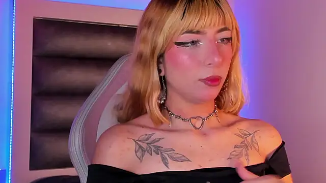 Snapshot of adhalee_js chatting on March 2026 08:15:02 PM adhalee js online show from March 2026 08:15:02 PM