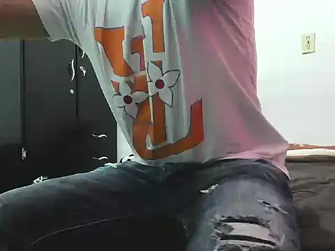 Snapshot of Tiger_job chatting on January 2026 10:46:01 PM Tiger job online show from January 2026 10:46:01 PM