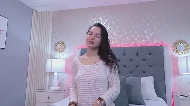 RoxanaAngel online show from February 2026 01:52:02 PM