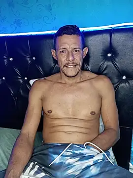 Snapshot of juanmaur22 chatting on February 2026 12:18:02 AM juanmaur22 online show from February 2026 12:18:02 AM