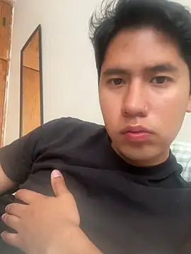 Snapshot of Jleonardolr chatting on February 2026 06:31:01 PM Jleonardolr online show from February 2026 06:31:01 PM