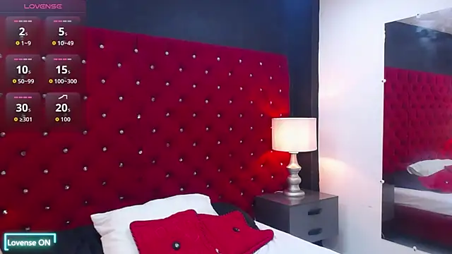 Logan Woods online show from February 2026 06:22:01 PM