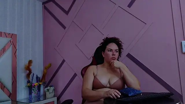 ZamanthaJhones online show from March 2026 08:10:01 PM