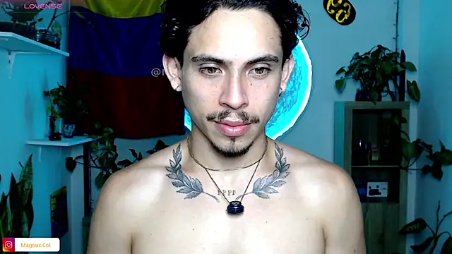 Magnuz Col online show from February 2026 02:53:01 AM