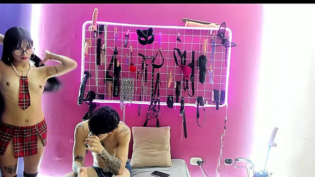 Snapshot of Slave_Melany_bdsm chatting on April 2026 12:36:01 PM Slave Melany bdsm online show from April 2026 12:36:01 PM