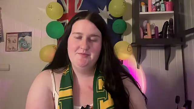 xopeachybaby online show from July 2026 06:58:02 AM