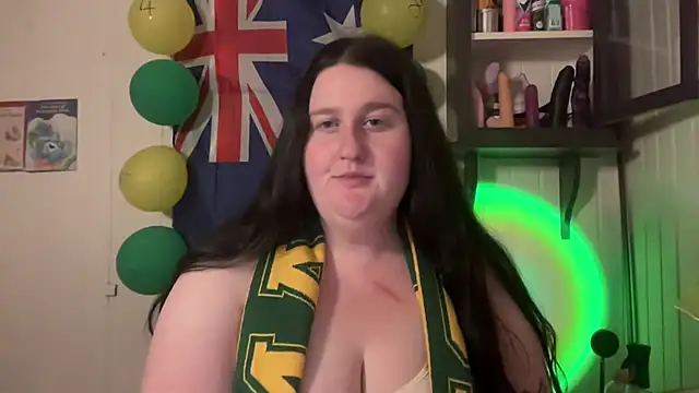 xopeachybaby online show from July 2026 07:23:02 AM