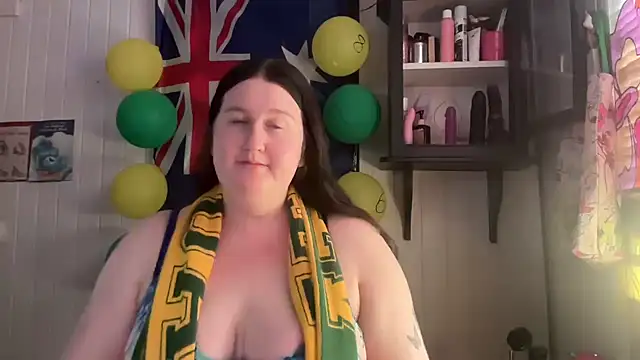 xopeachybaby online show from July 2026 10:34:02 PM