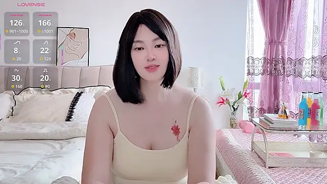 Snapshot of 10ve1y chatting on March 2026 01:05:02 AM 10ve1y online show from March 2026 01:05:02 AM