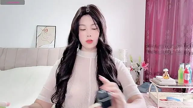 Snapshot of 10ve1y chatting on April 2026 12:41:01 AM 10ve1y online show from April 2026 12:41:01 AM