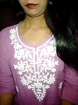 Snapshot of Ayesha_Khan1 chatting on May 2026 12:11:01 PM Ayesha Khan1 online show from May 2026 12:11:01 PM