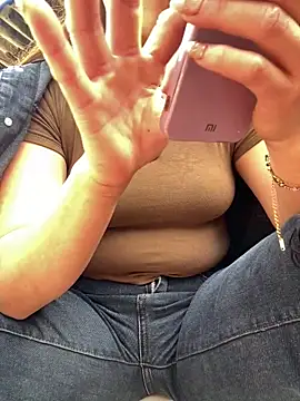 Snapshot of Lonasex99 chatting on March 2026 02:18:02 AM Lonasex99 online show from March 2026 02:18:02 AM