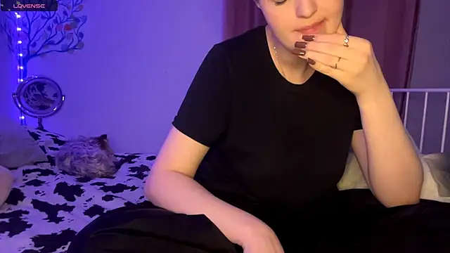 Snapshot of MistressBabe chatting on March 2026 03:15:01 PM MistressBabe online show from March 2026 03:15:01 PM