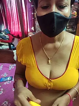 Snapshot of Little-Roshni chatting on April 2026 07:36:02 AM Little-Roshni online show from April 2026 07:36:02 AM