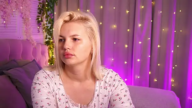 AmeliaWeells online show from May 2026 02:38:02 AM