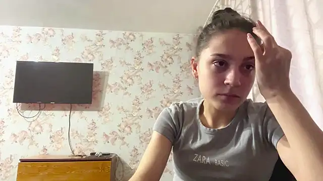 Snapshot of PagedLard chatting on February 2026 06:12:02 AM PagedLard online show from February 2026 06:12:02 AM