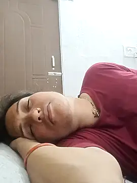 Snapshot of Cute-karisma1234 chatting on February 2026 09:15:02 PM Cute-karisma1234 online show from February 2026 09:15:02 PM