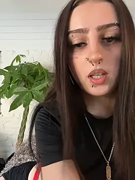 bellaxlauren online show from June 2026 05:39:02 PM