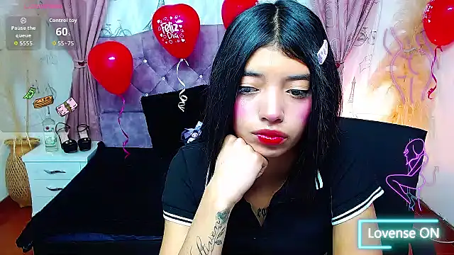 Esmeralda-18 online show from February 2026 11:20:02 AM